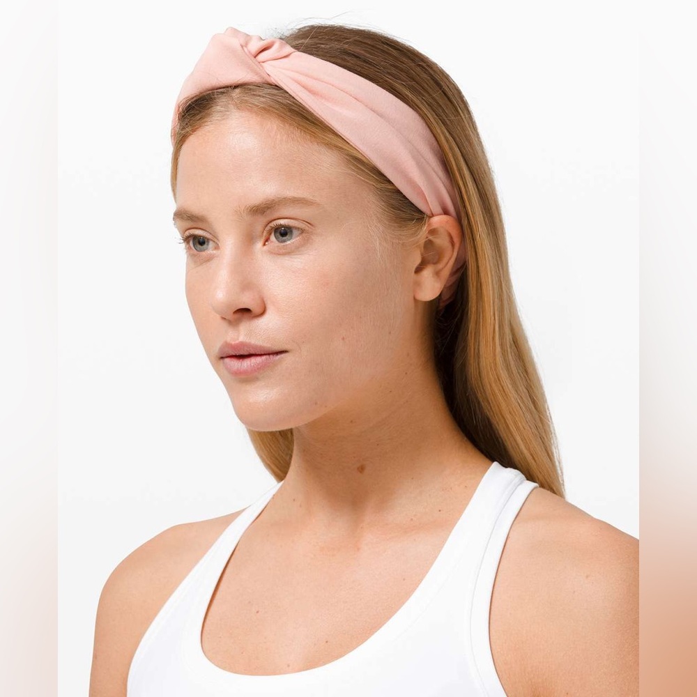 NEW Lululemon Knot Stopping Headband - Pink Mist